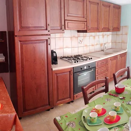 Bed & Breakfast Oasi Tepilora 3*