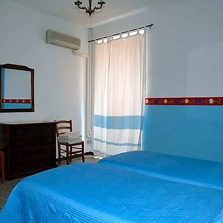 Oasi Tepilora Bed & Breakfast 3*