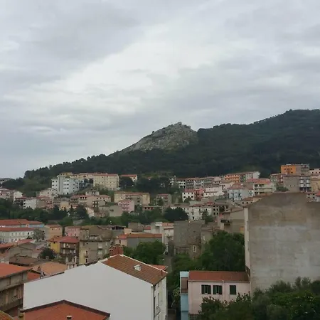 Alojamento de Acomodação e Pequeno-almoço Oasi Tepilora