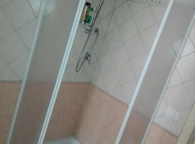 Bed & Breakfast Oasi Tepilora 3*